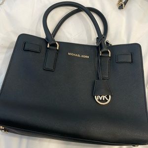 Black Michael kors handbag with cross body strap